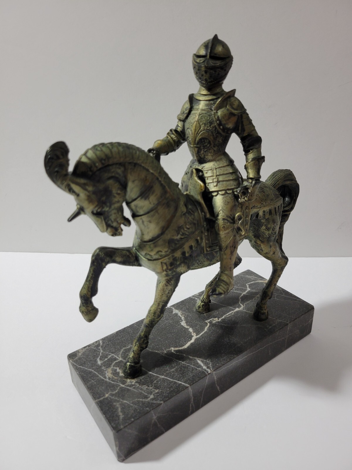 VTG Depose Italy Medieval Knight & Horse Figurine Statue, Carrara Marble