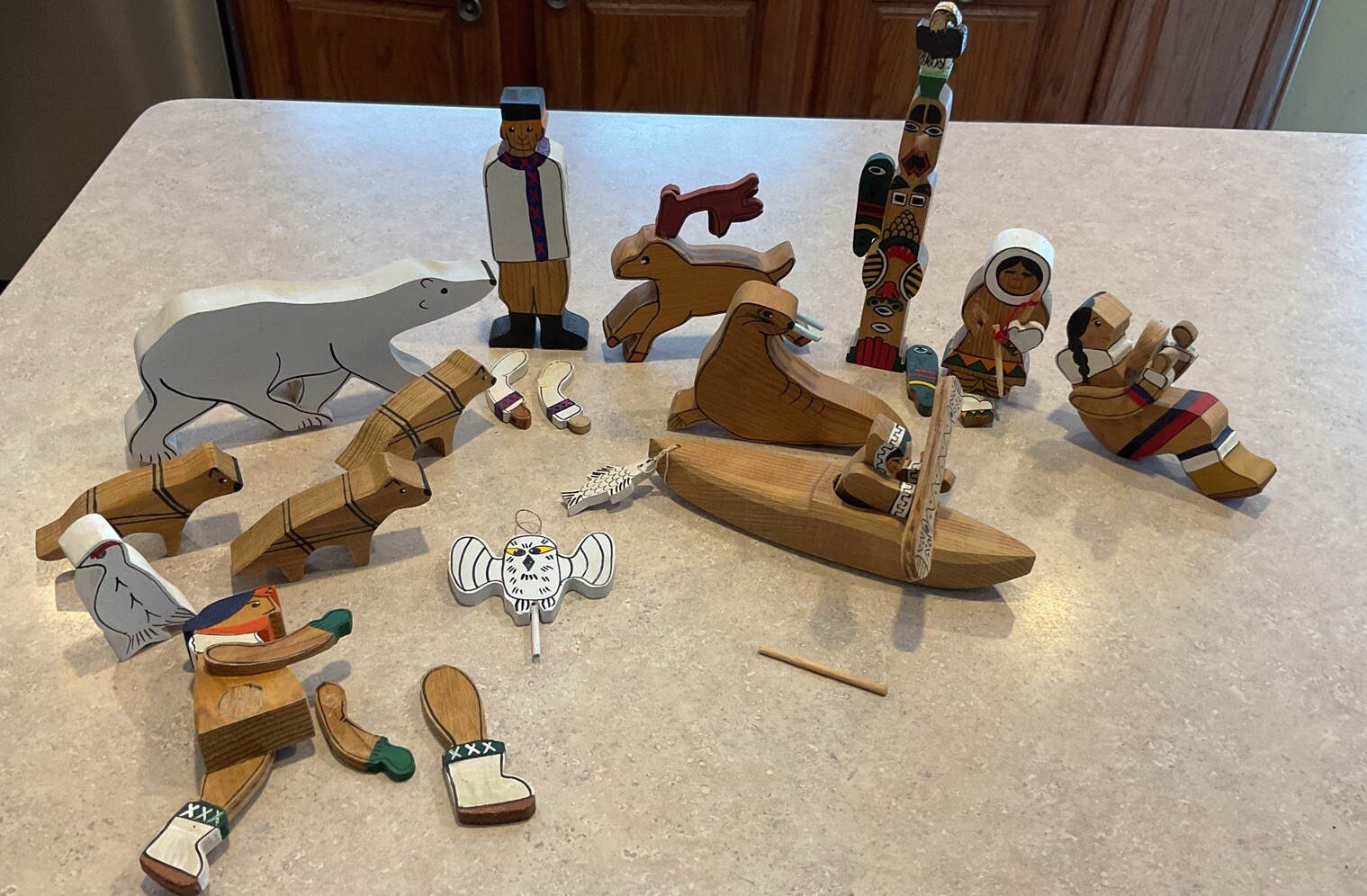 vintage hand carved Wood alaskan figurines People,animals