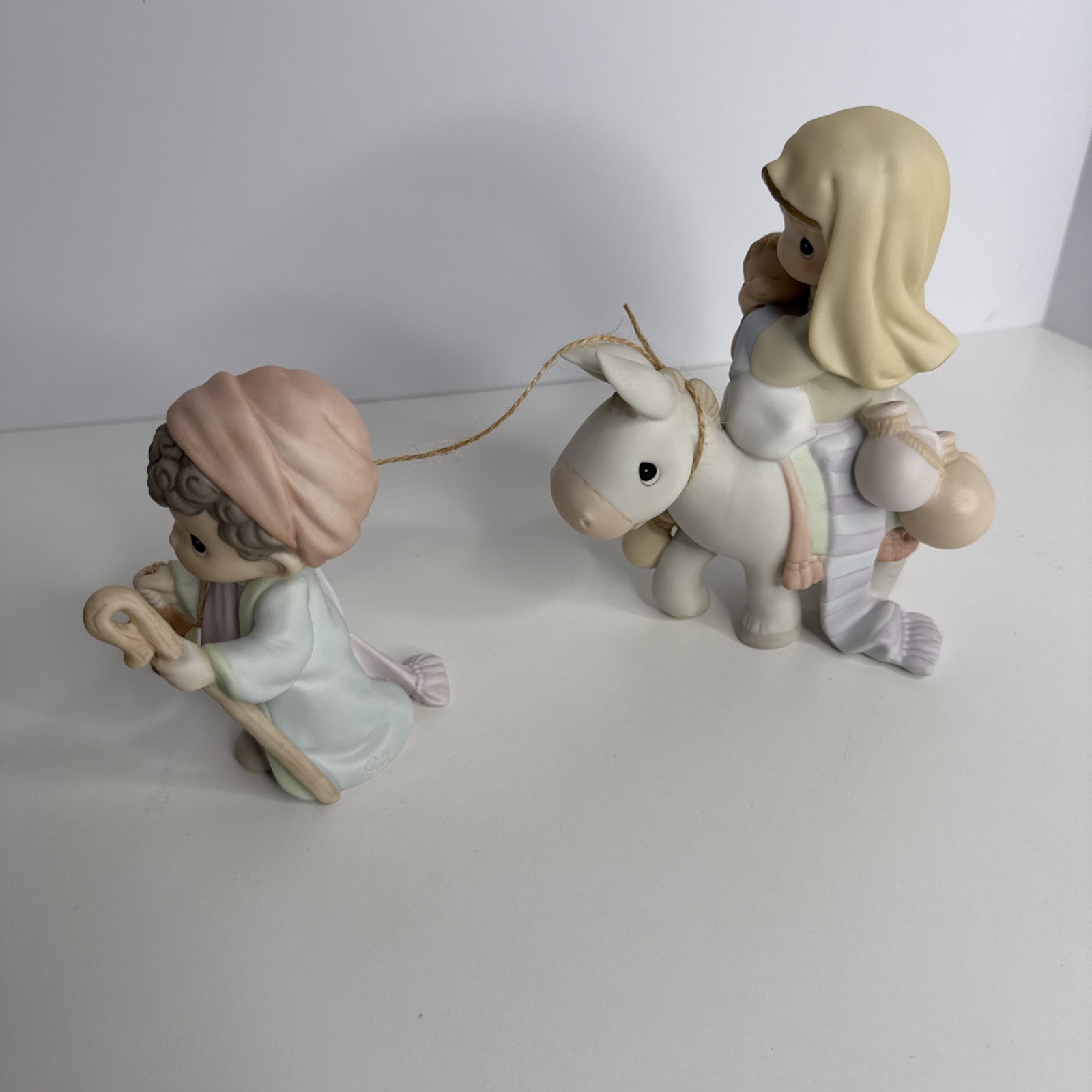 Vintage PRECIOUS MOMENTS Flight Into Egypt Mary, Joseph & Baby Jesus Christian