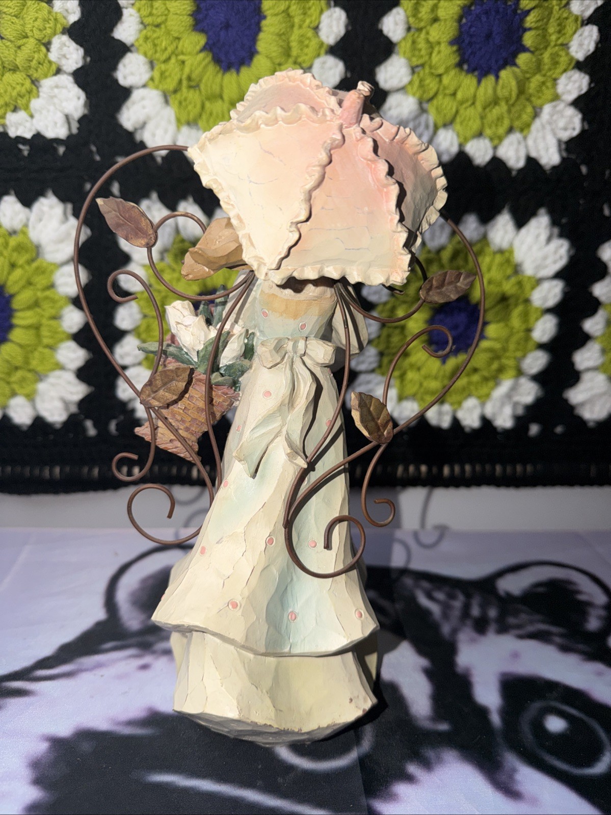 Vintage Angel Umbrella & Flowers Camisole 10” x 6” Lady Statue Figure #49361