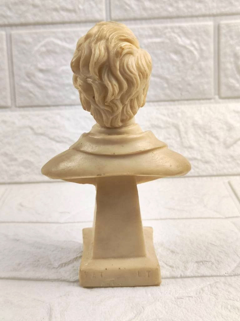 V. Bellini Antique Bust Made In italy