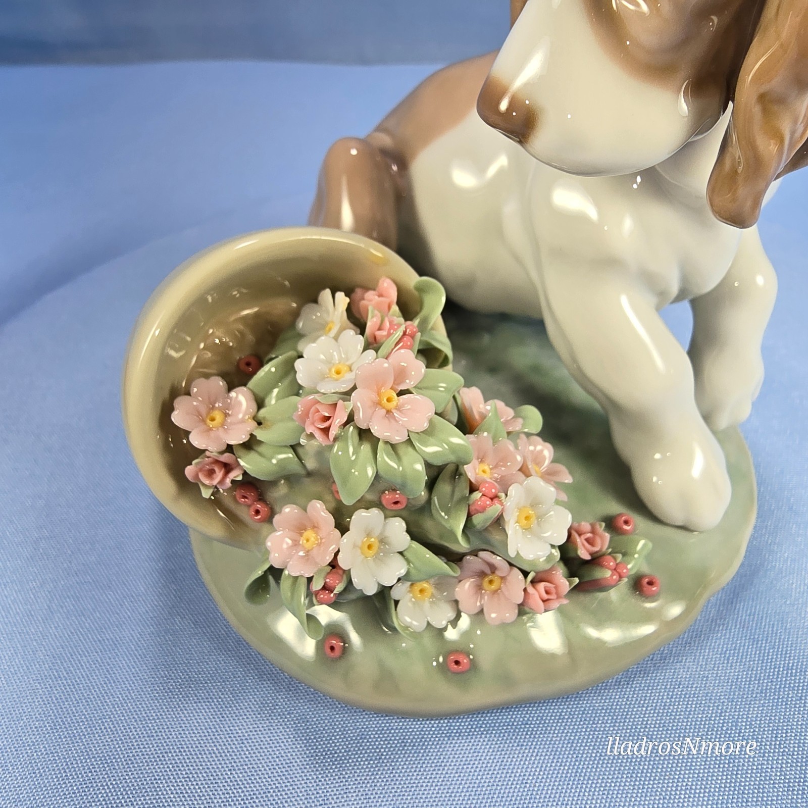 Lladro #7672 It Wasn’t Me NO DAMAGE Lladro 7672 It Wasn’t Me 1998 Society Piece