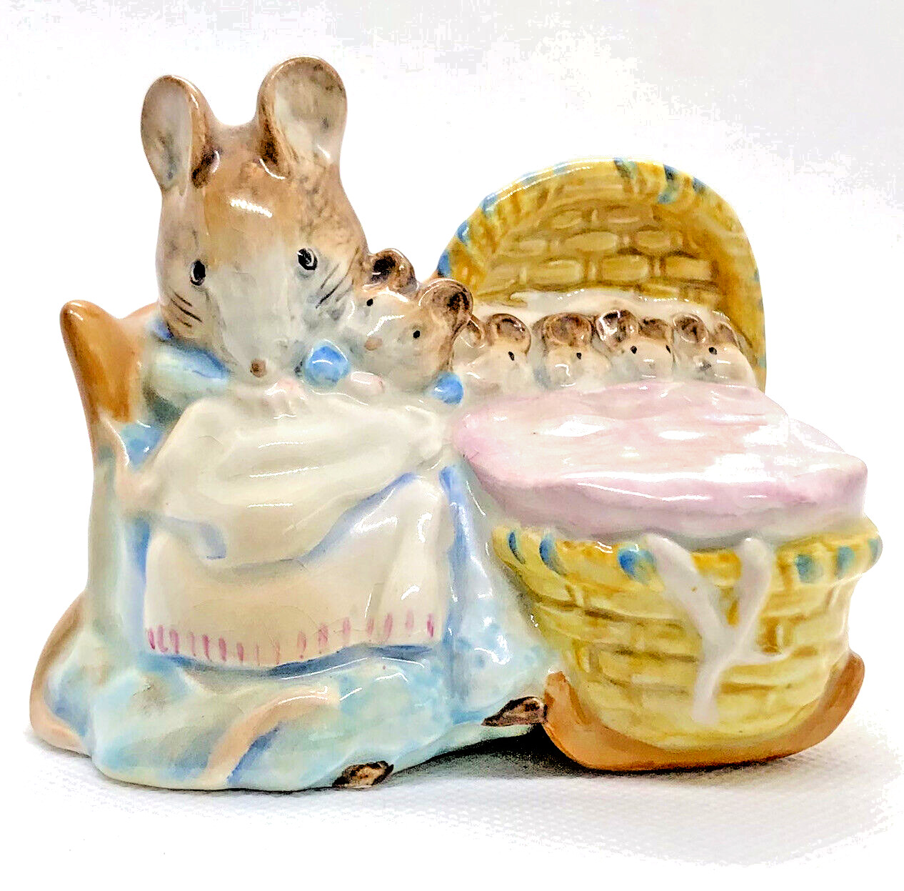 Beatrix Potter Beswick Figurine Hunca Munca GOLD Backstamp 1950 Vintage