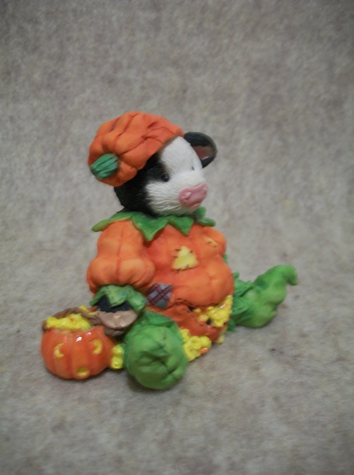 Jack-O-Lantern Moo with Barn – Halloween – Mary Moo Moo Cow Figurine