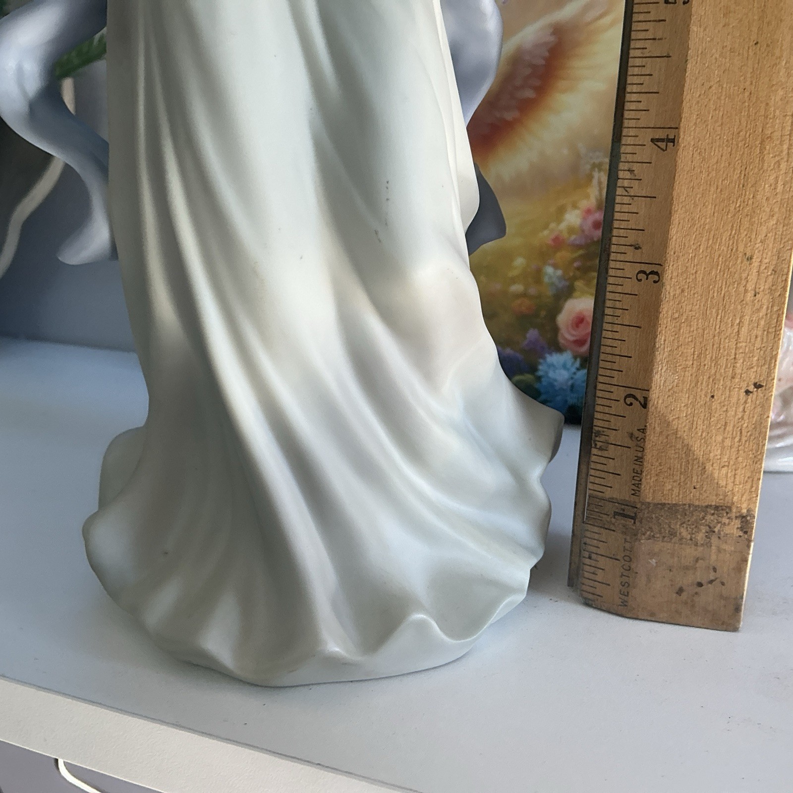 Home Interiors Charity Angel #11296-01 Porcelain Figurine 10″ Tall 2001