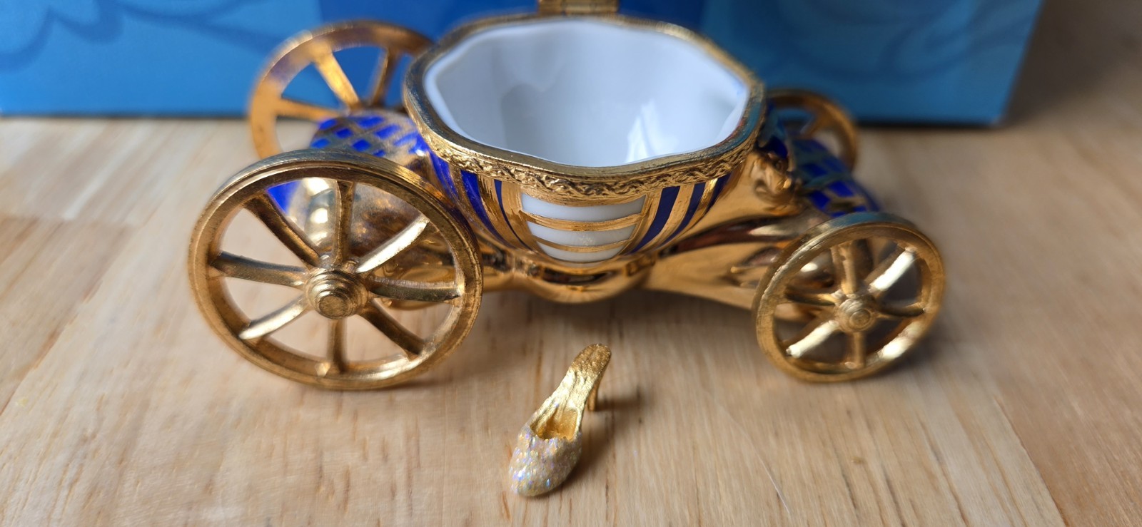 Ateuer De Limoges Vintage Trinket Box Cinderella Carriage with Slipper Blue Gold