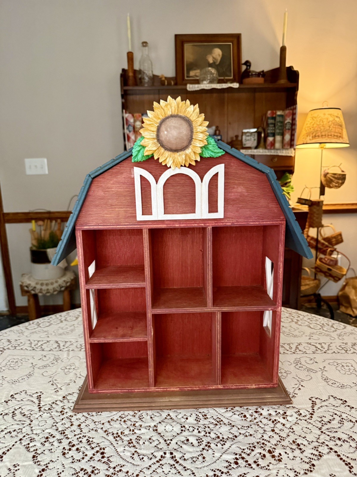 VTG 1993 Marys Moo Moos Wooden Barn Shadow Box Cubby Display Shelf HON Hen house
