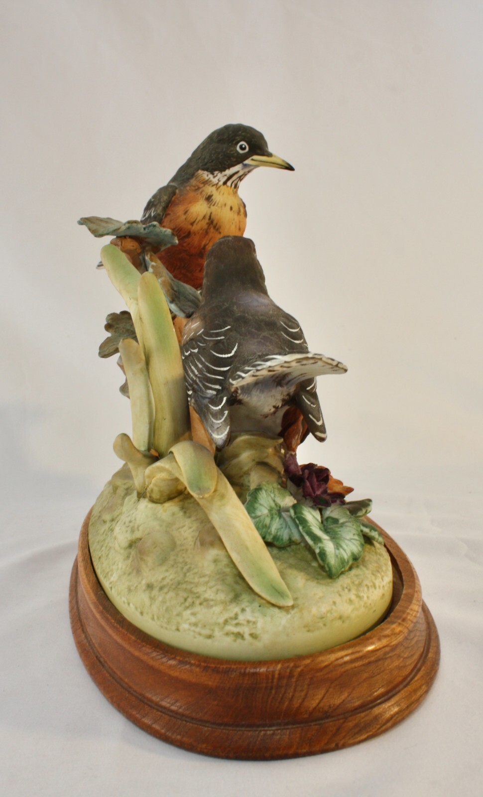 Andrea Sadek A FAMILY OF ROBIN Signed. Porcelain Sculpture on Stand. 1970s