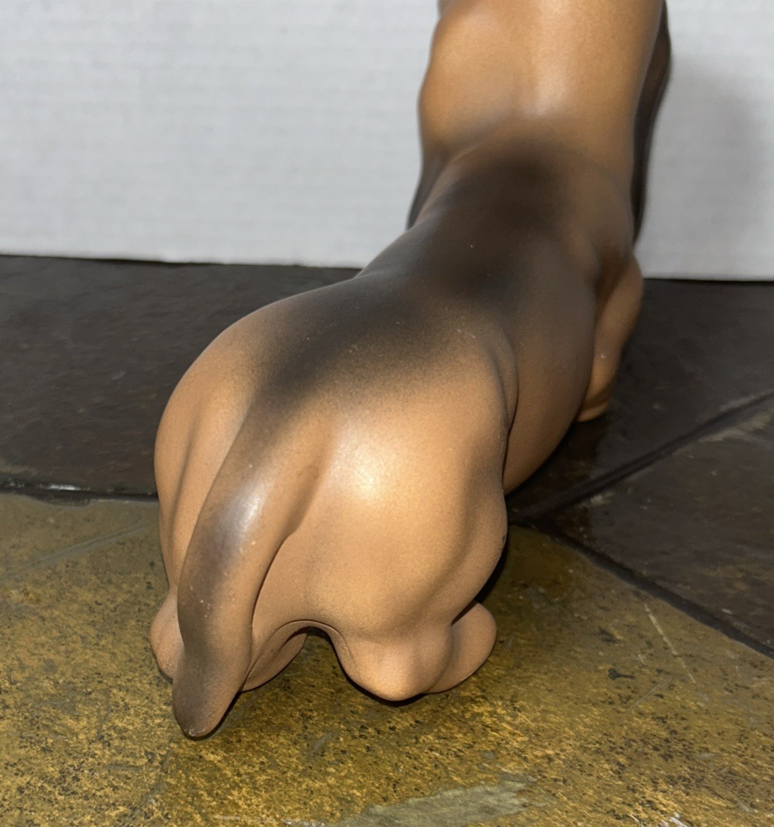 Basset Bloodhound Dog Figurine Vintage Ceramic Brown Matte 11” Stamped “B6”