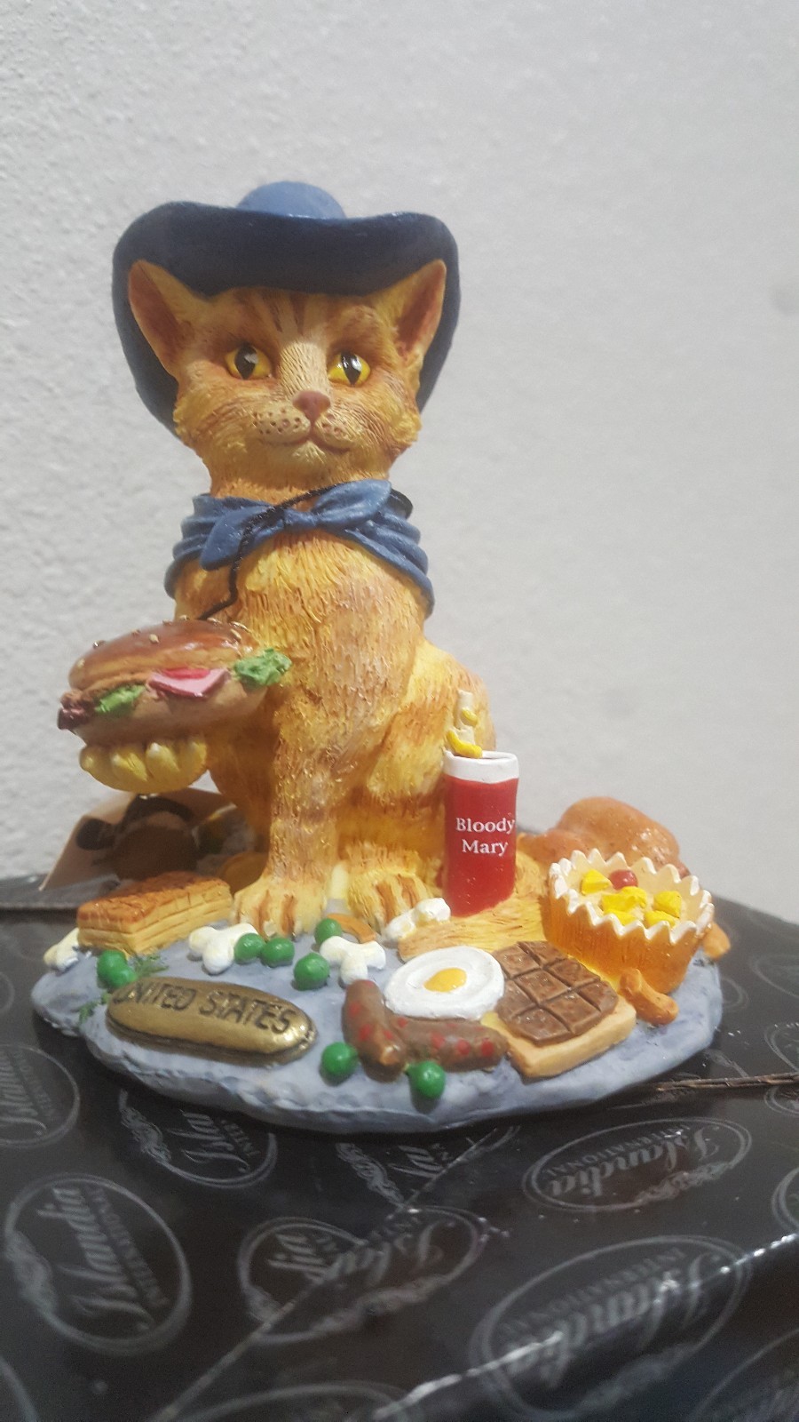Islandia International Fat Cats By Gayle Pitt New No Box United States