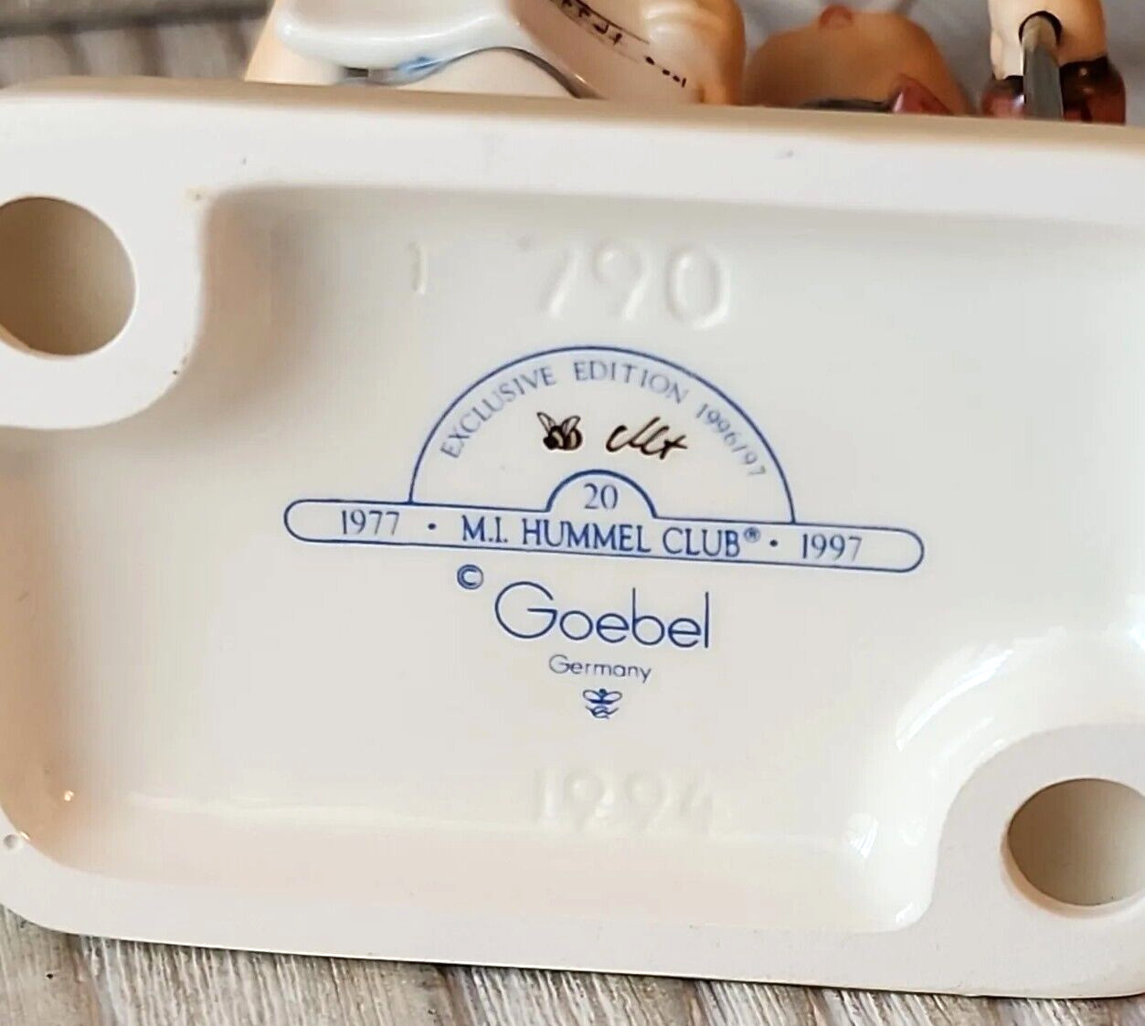 Goebel M.I Hummel Figurine HUM790 “Celebrate w/ Song” Boy & Girl w/ Flag