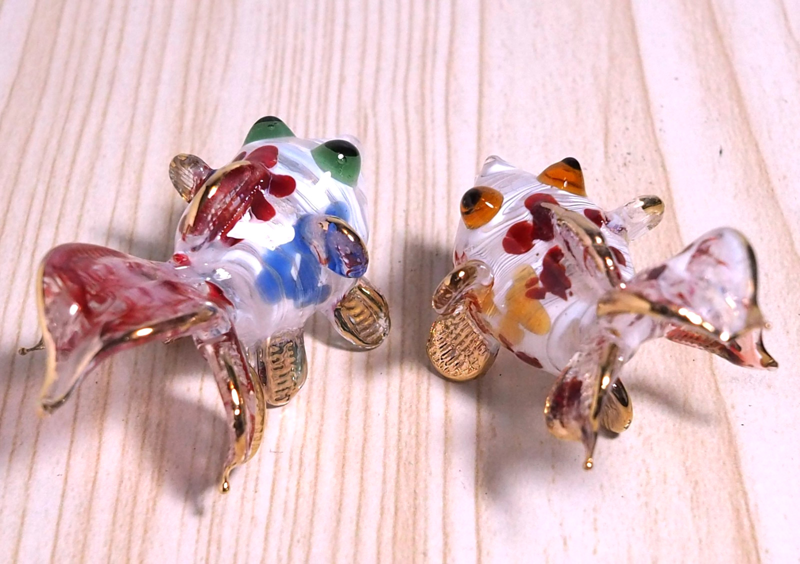 2 pcs. Goldfish figurine handmade blown art glass gold trim 2.5 in Gift decor