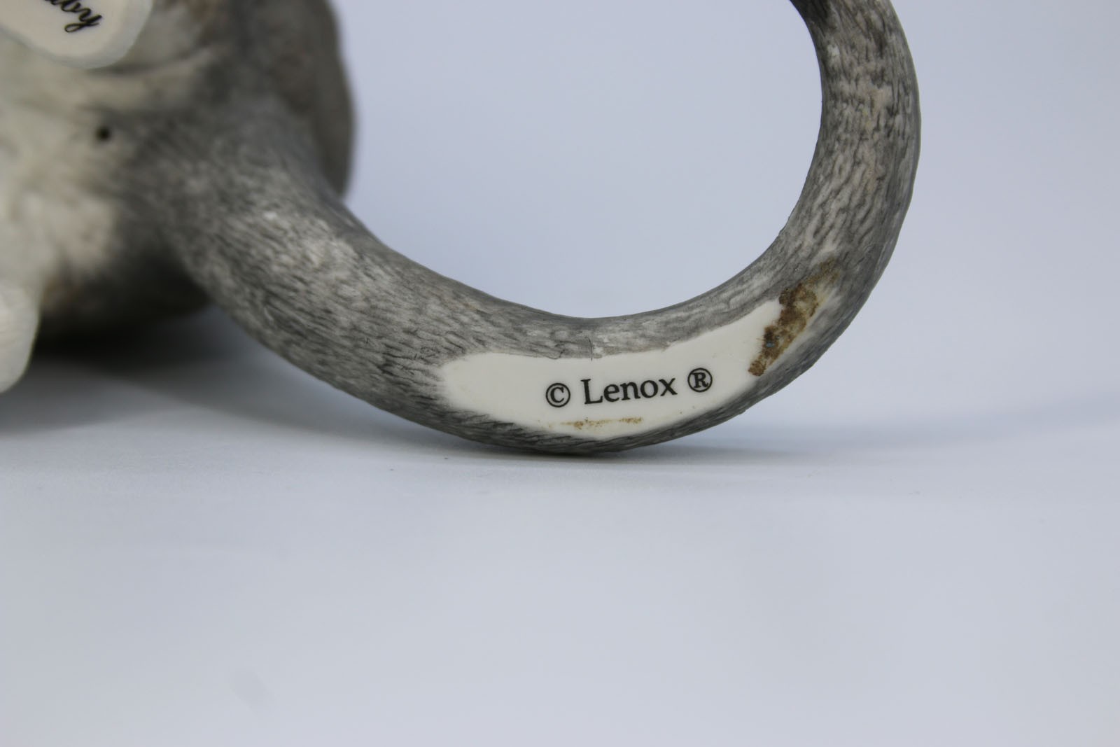 Vtg Lenox 1993 Smithsonian Endangered Baby Brindled Nail-Tailed Wallaby Retired