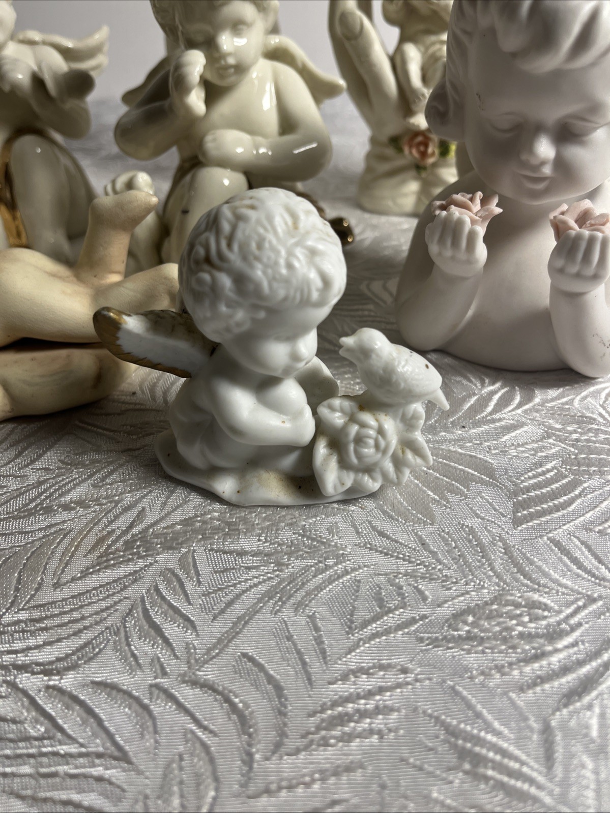 lot 7 VTG WHITE PORCELAIN CERAMIC CHERUB ANGEL