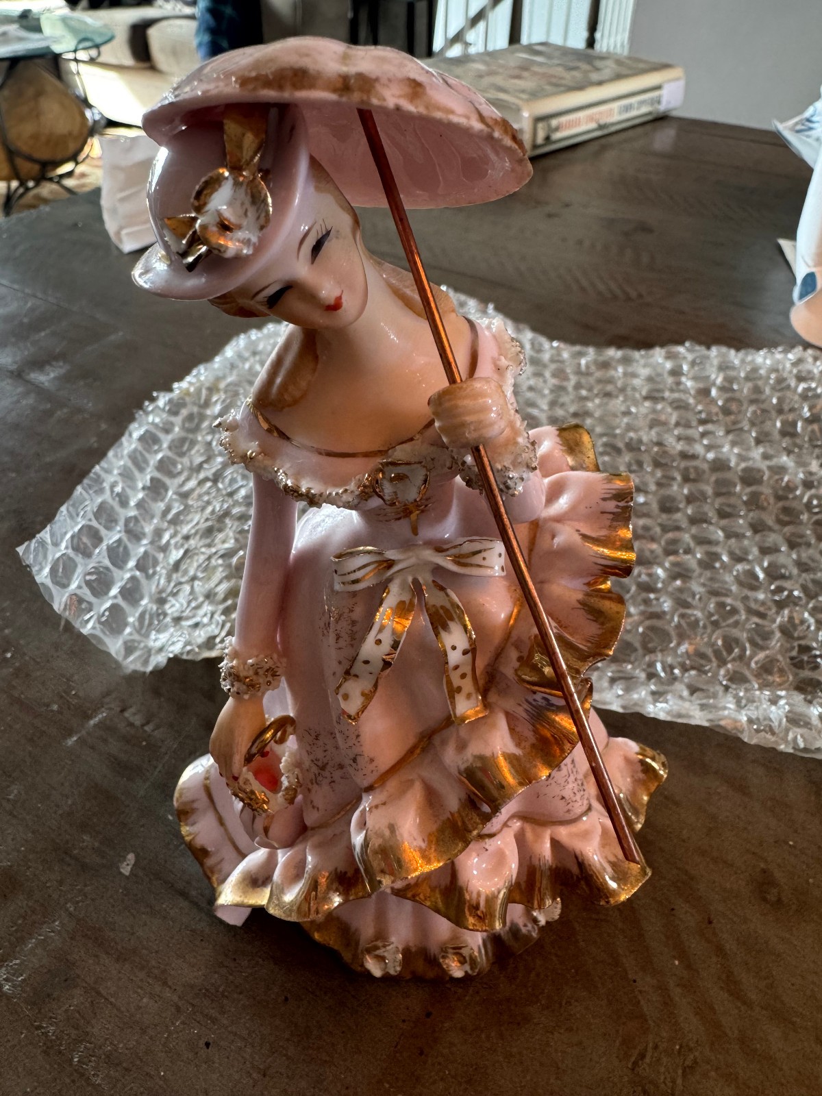 Vintage Lefton Porcelain Lady With Umbrella Hand Painted KW10566A Geo.Z.Lefton