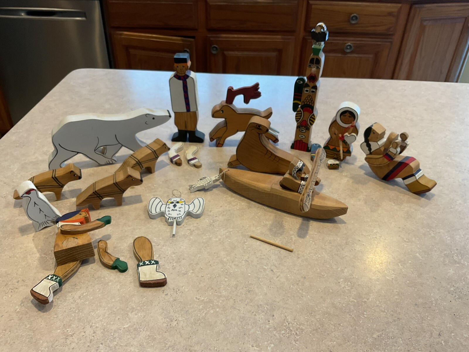 vintage hand carved Wood alaskan figurines People,animals