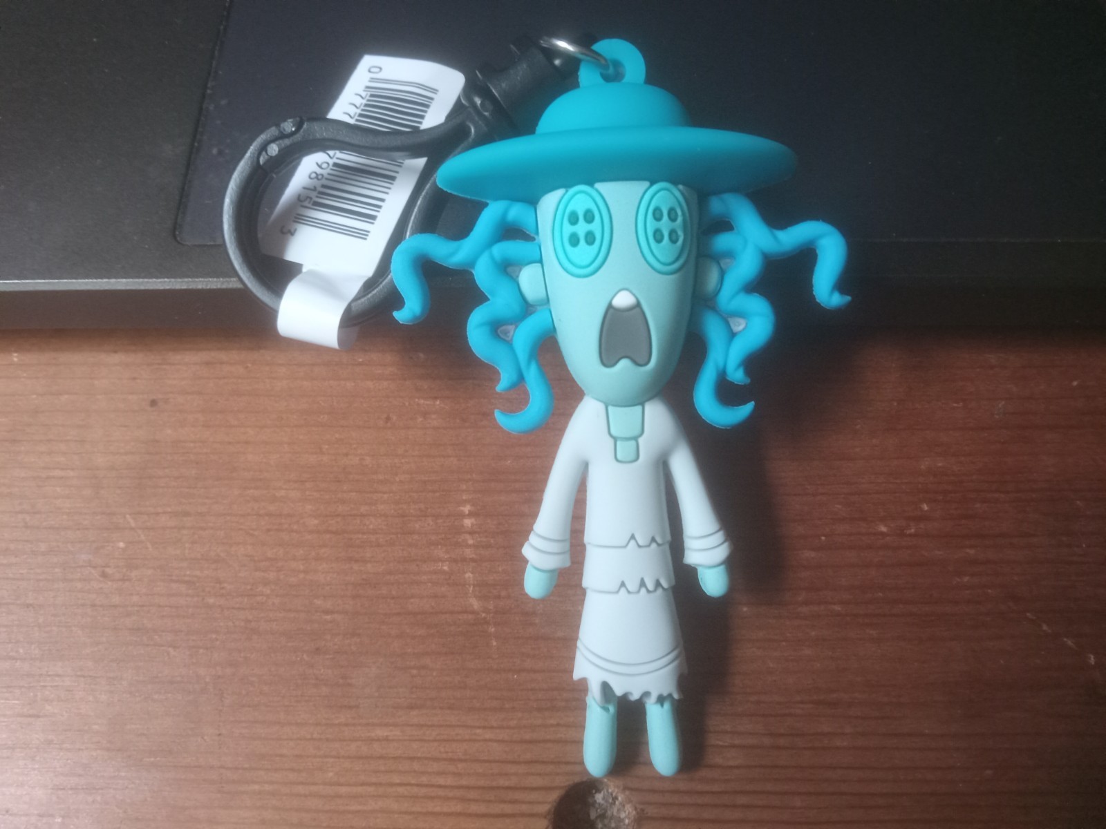 Coraline Figural Bag Clip Series 2 The Tall Ghost Girl
