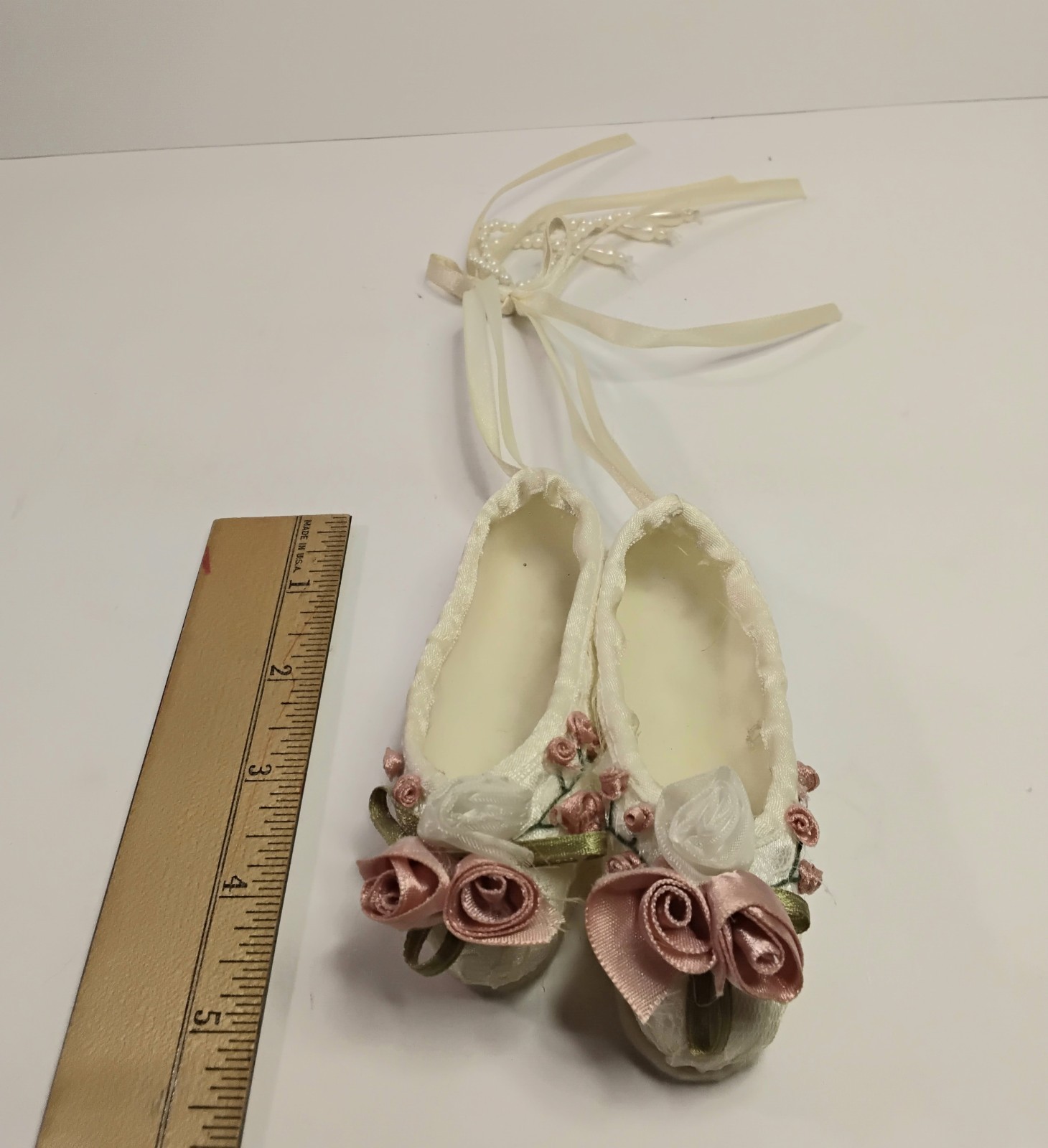 Decorative Porcelain Ballet Shoe Ornaments with Fabric Roses, Ivory Satin – 4.5″