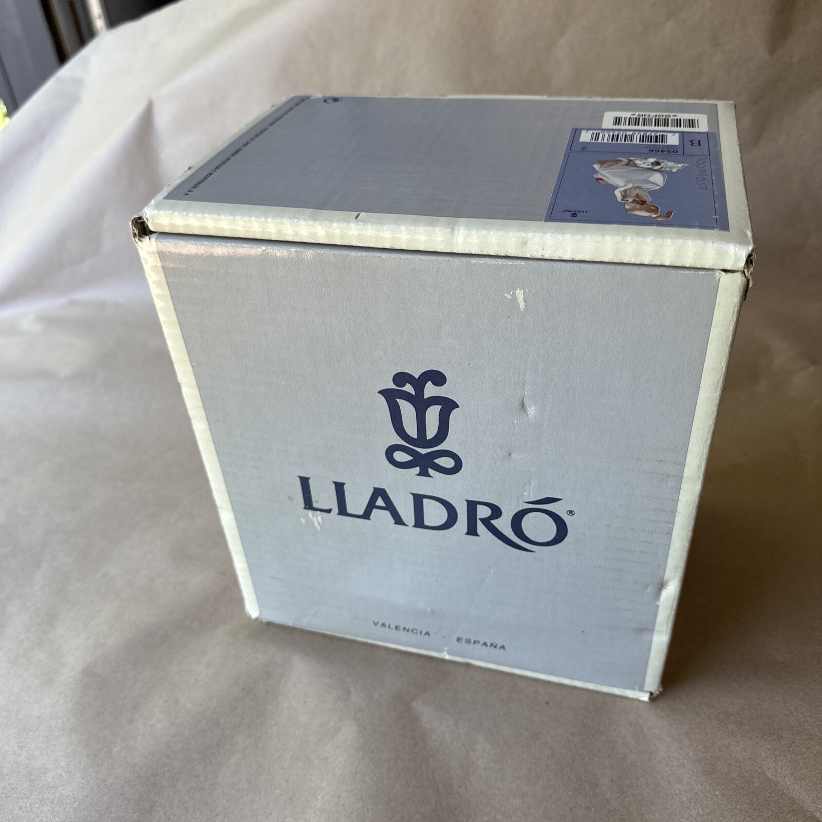 Lladro 05466 Chit Chat Girl On Phone With Dalmatian Dog, Artist Signed,Mint,￼Box