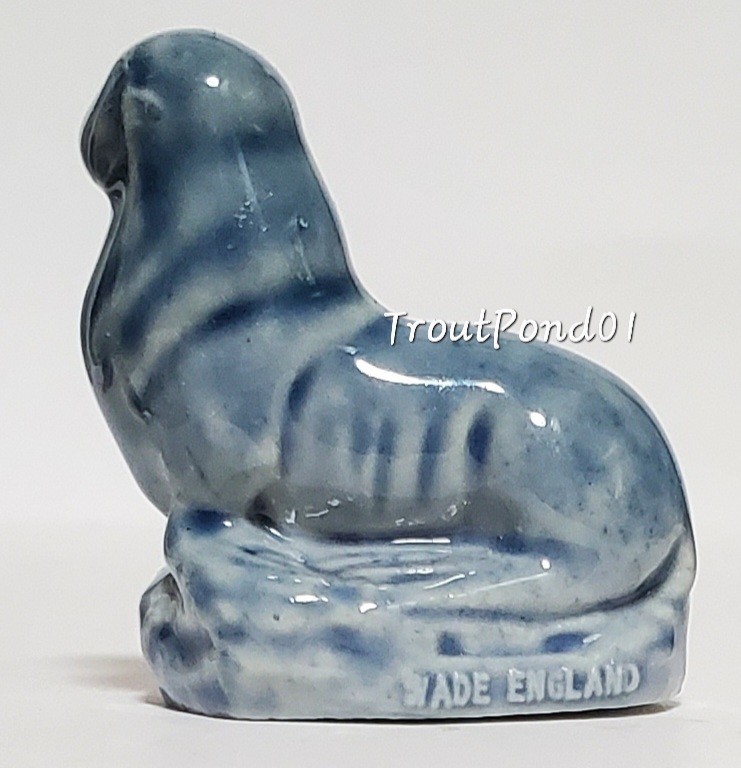 Wade Whimsies Seal Porcelain Figurine Variations Canadian 1967 TS Sealife US RRT