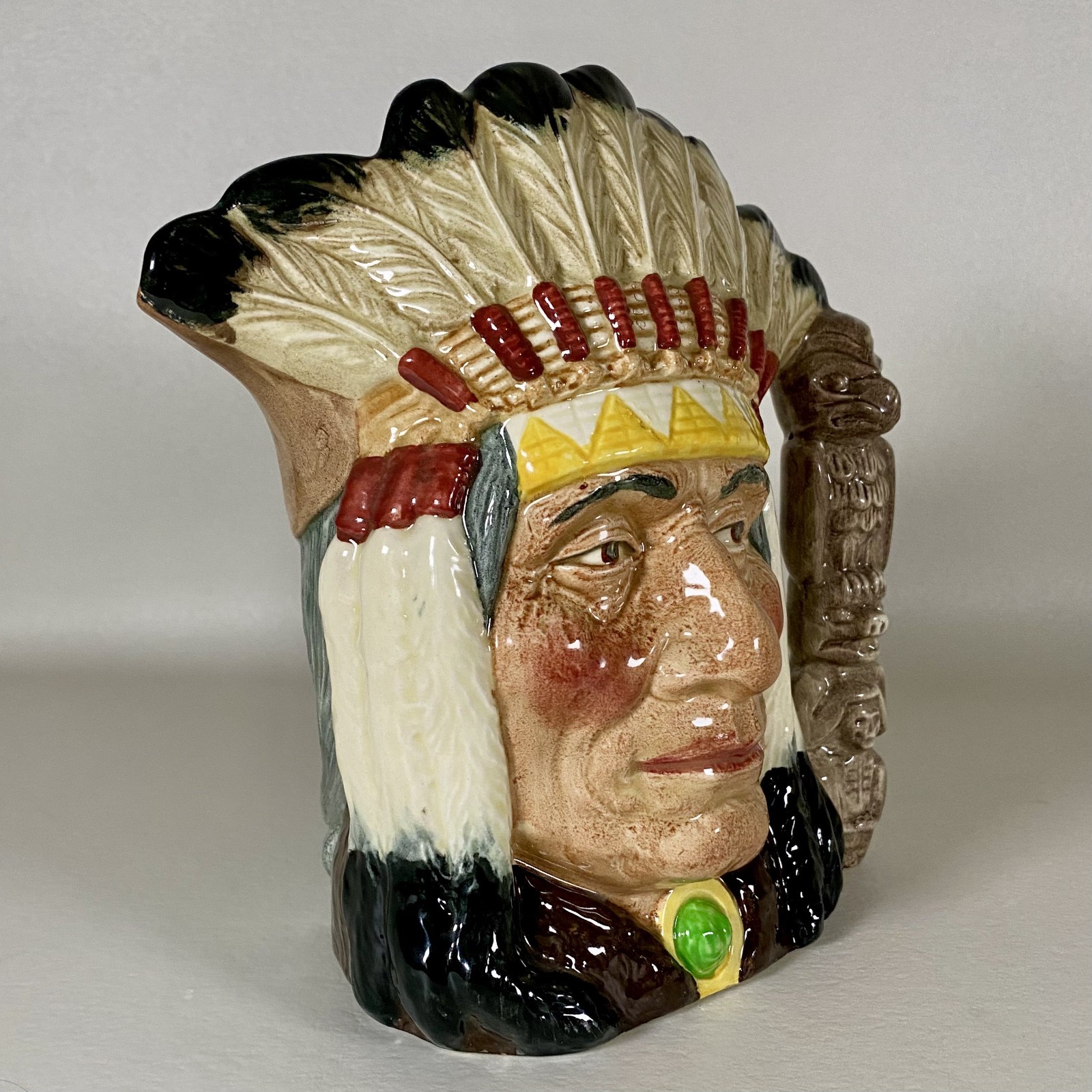Royal Doulton North American Indian D6611 Large Character Jug 1966 England