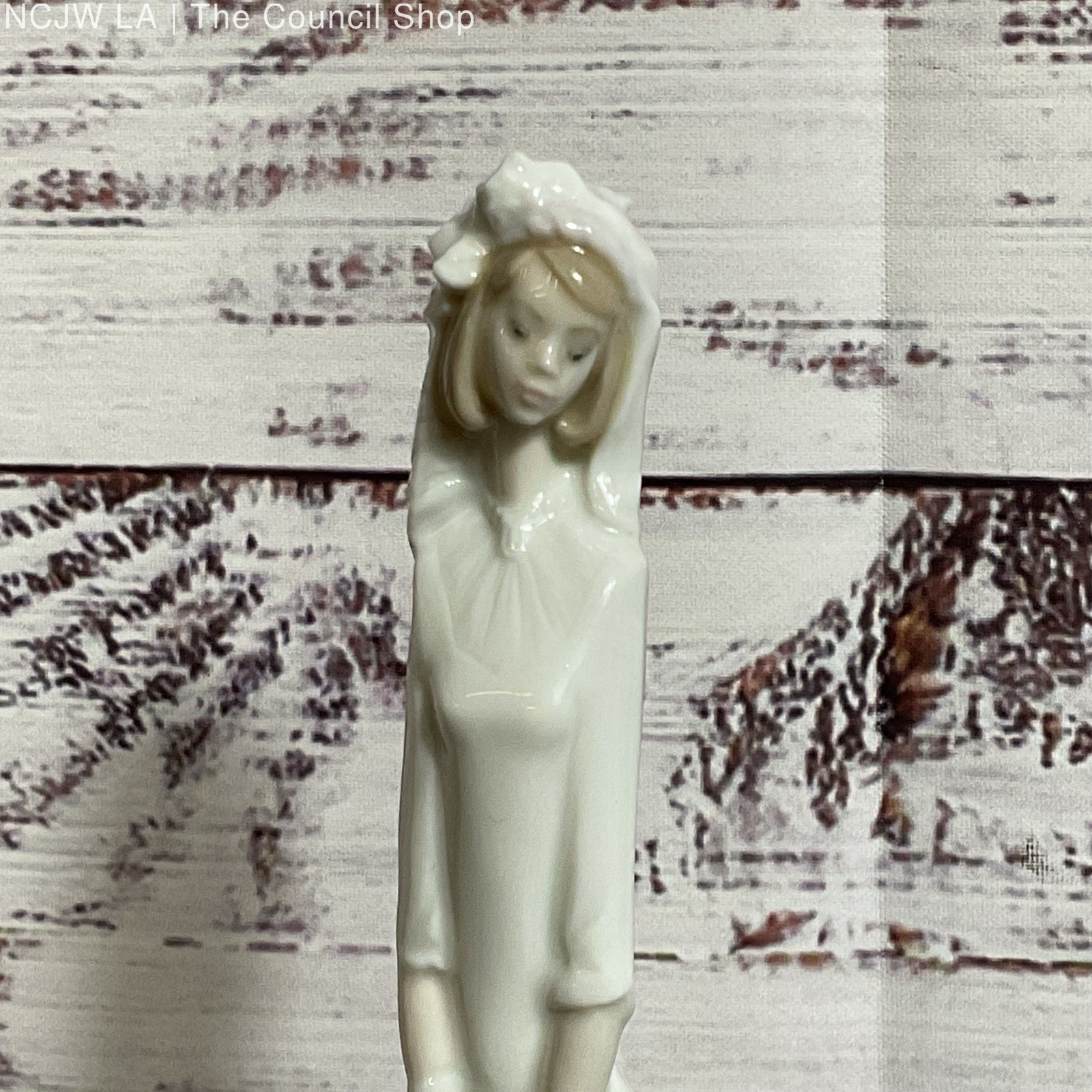 VTG. LLADRO Bridal Bell Porcelain Figurine- 8.25″