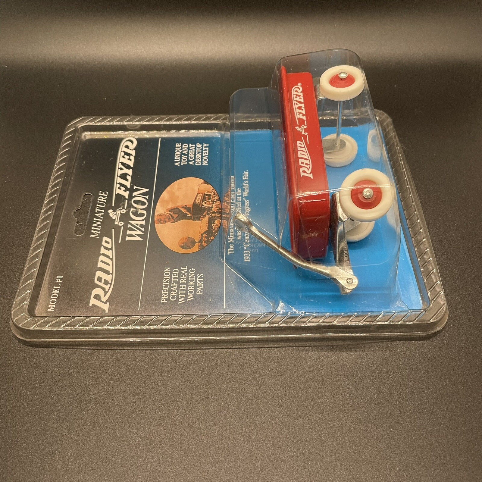 RADIO FLYER WAGON MODEL #1 – Brand New Sealed – Vintage 1990 minature toy *NIB*