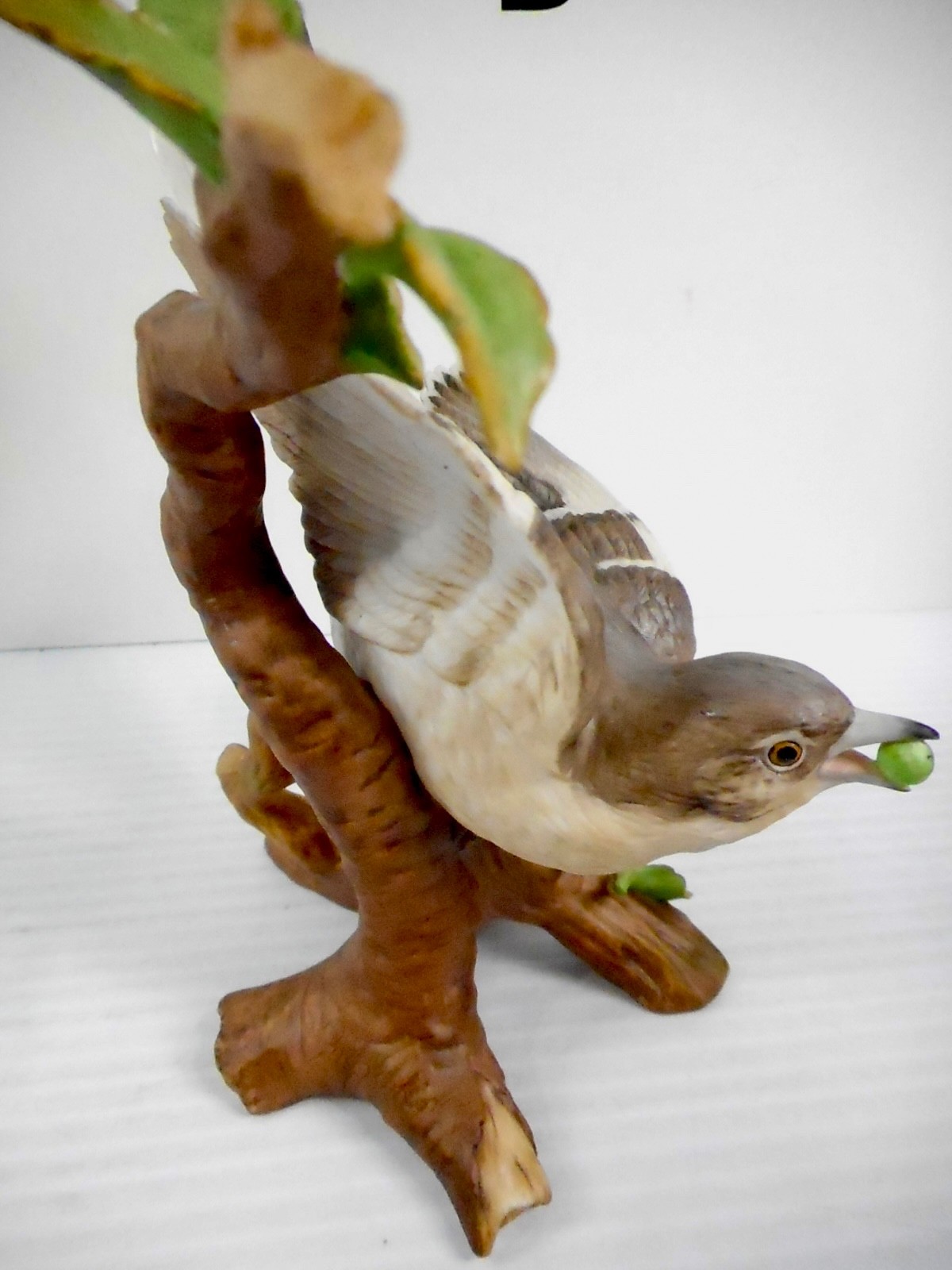 Stately Mockingbird Masterpiece #12150-03 Porcelain Home Interiors Inc.