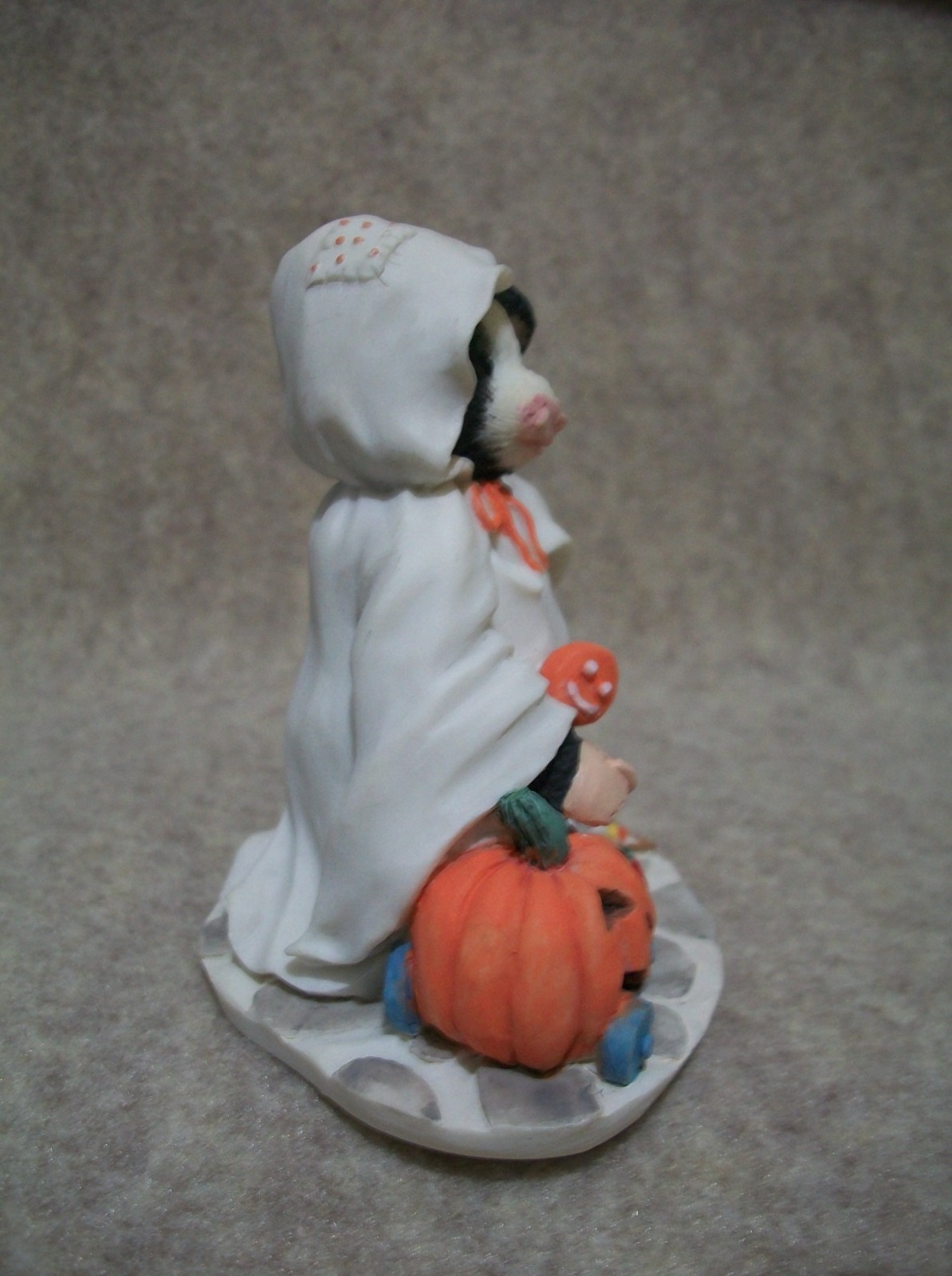 You Lift My Spirit – Halloween – Mary Moo Moo Cow Figurine