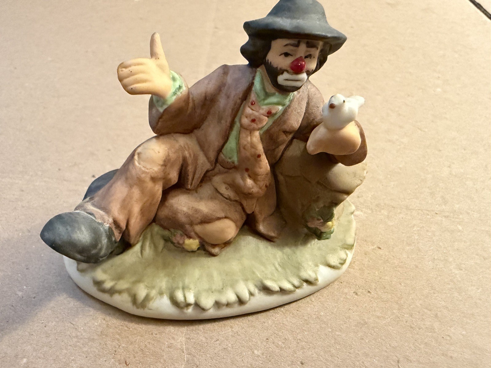 Vintage Emmett Kelly Jr Collection Flambro Ceramic Figure Weary Willie With Bird