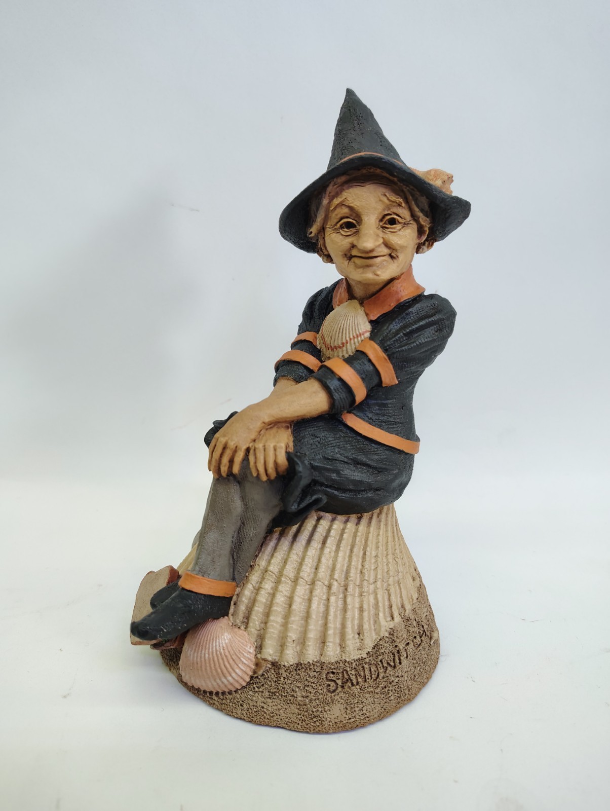 TOM CLARK Halloween “Sandwitch” Gnome Statue Figurine 1999 #71 Cairn Studios