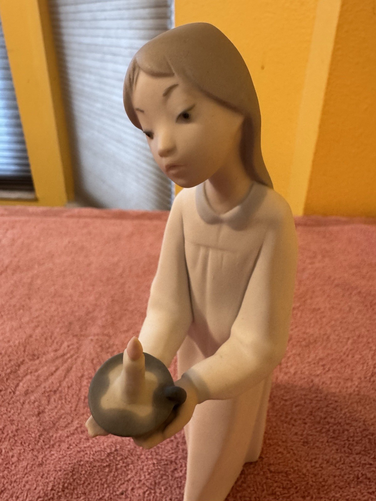 Retro Lladro Girl In Nightgown w/Candle 8” Figurine w/Matte Glaze~Made In Spain