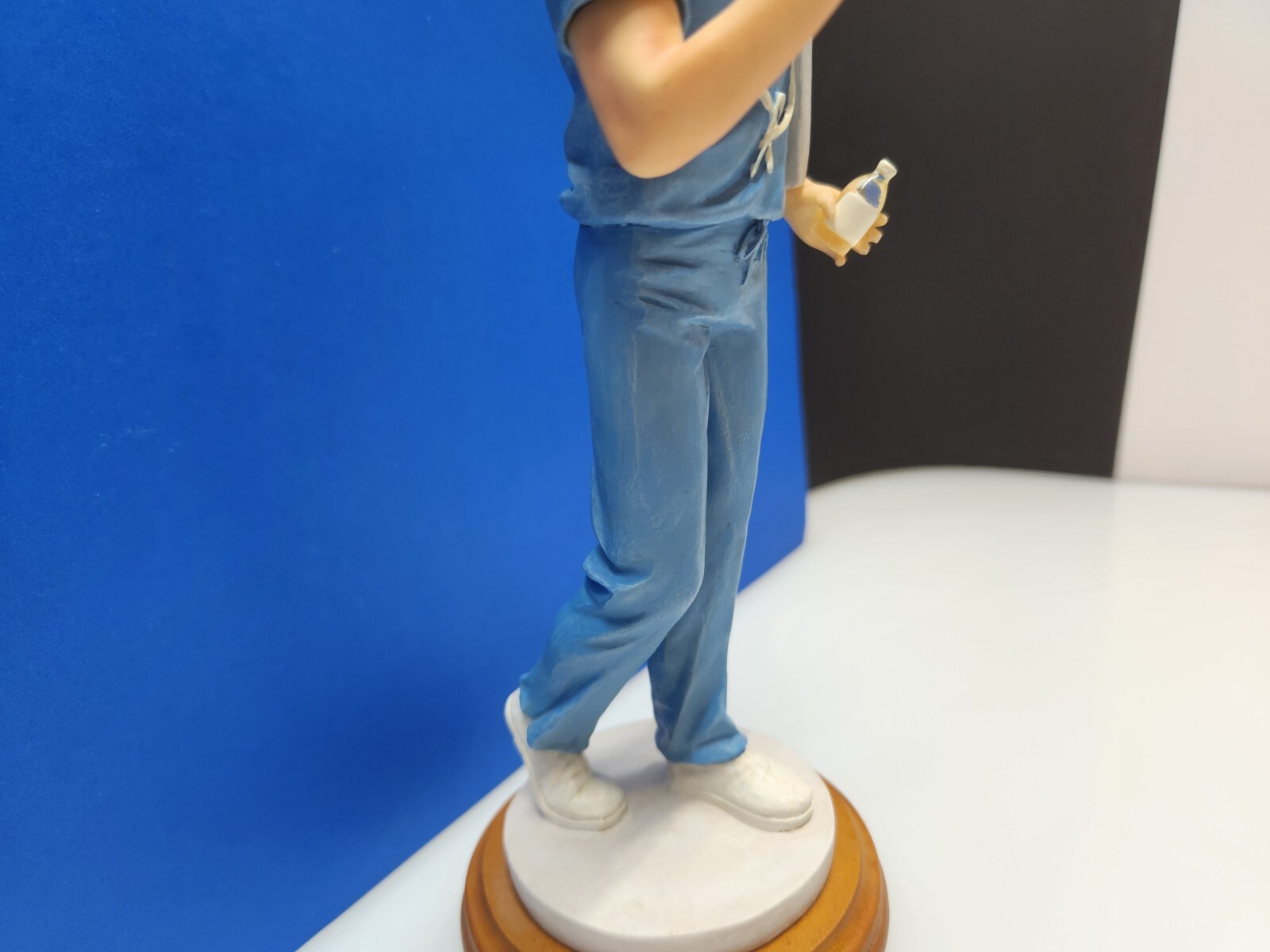 Masters of Miracles DR94168 “Meds” 1/0120 Vanmark No Box 2001