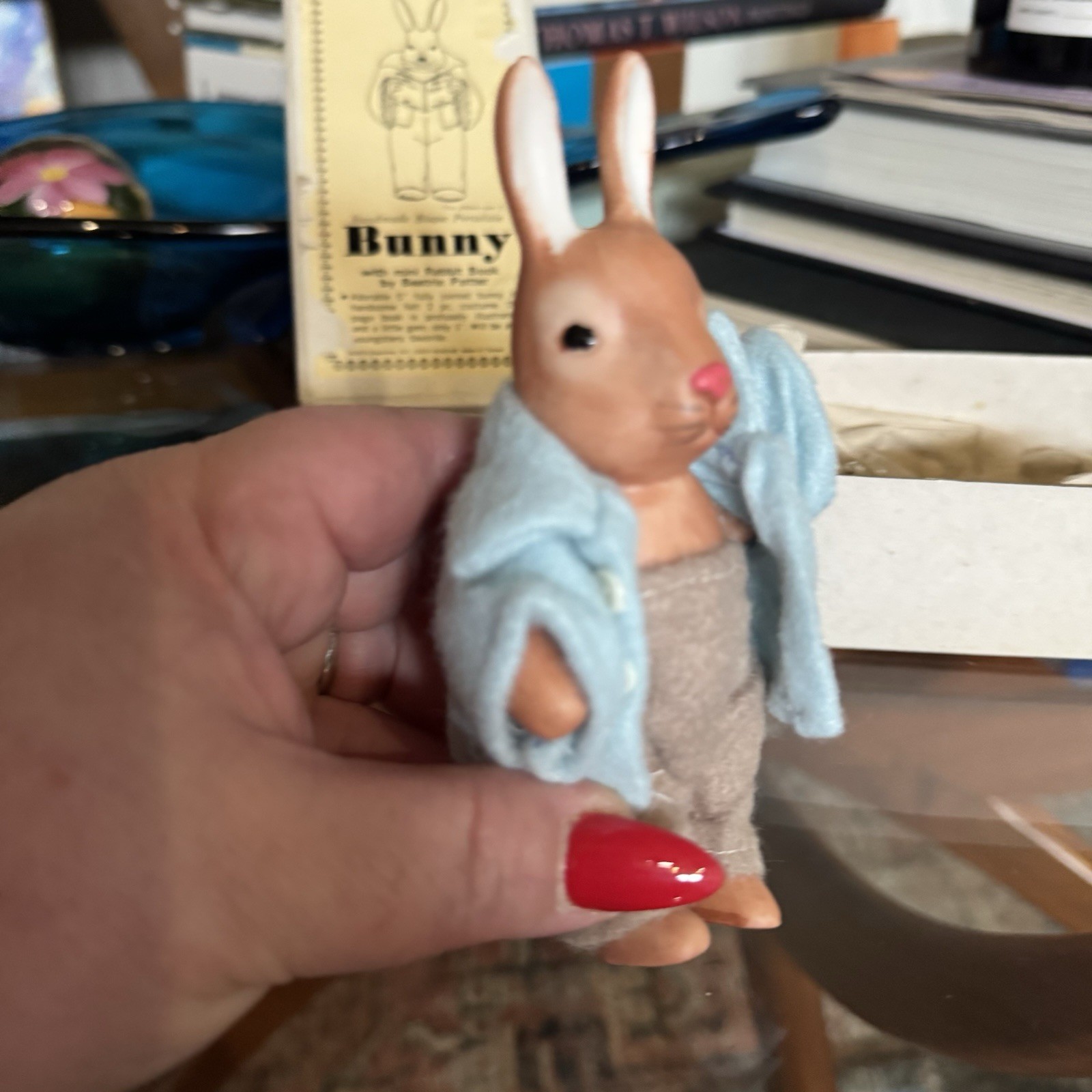 1979 Shackman Beatrix Potter Bisque Porcelain Easter Bunny Rabbit w/Box NOS NIB