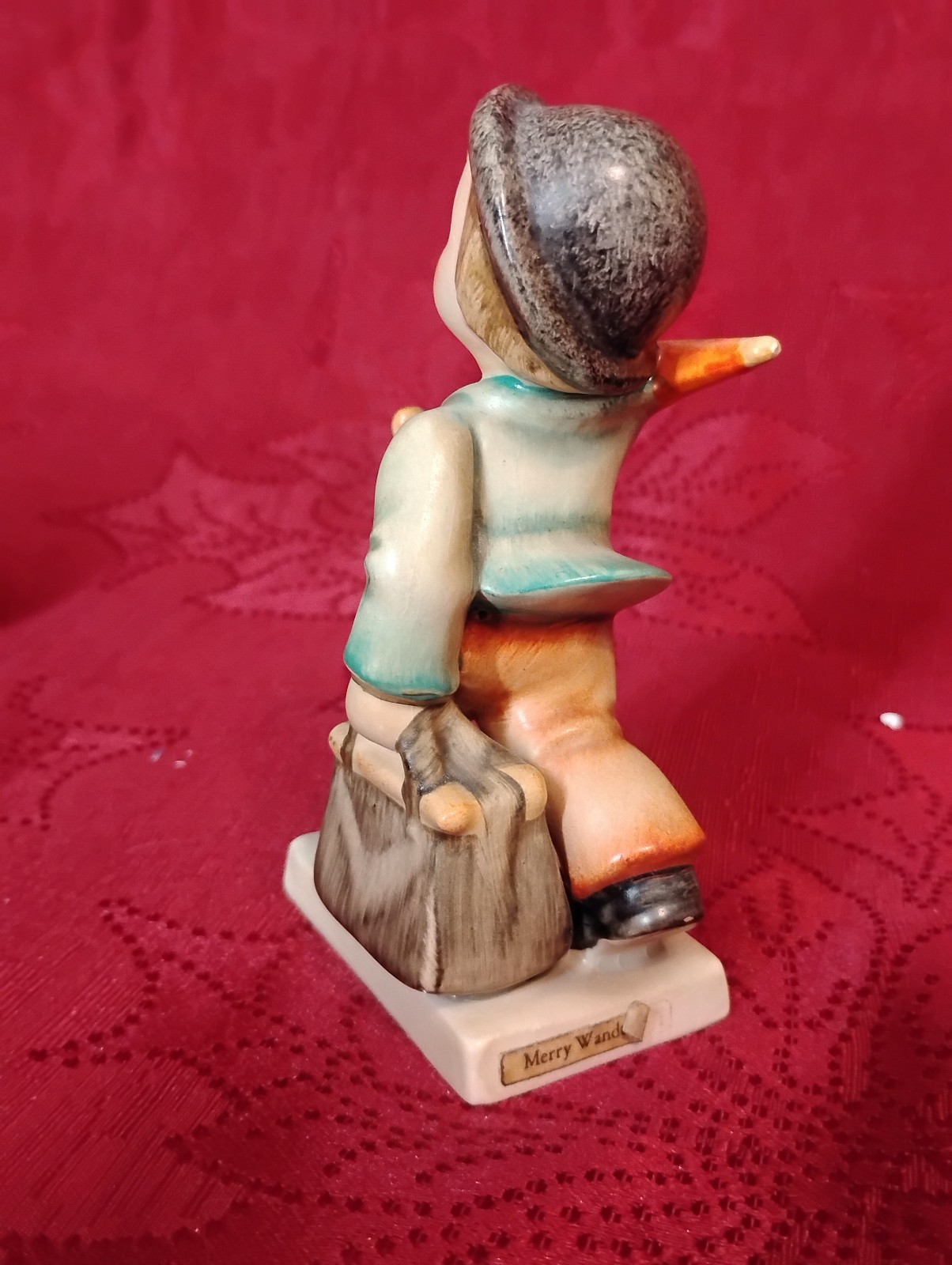Goebel Hummel HUM 11 2/0 Merry Wanderer TMK-3 – 4.5 Inch Tall Germany Figurine