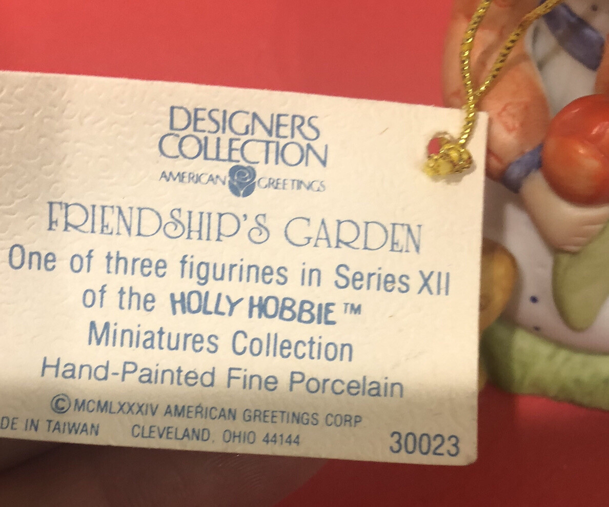 holly hobbie HOLLY HOBBIE Friendship’s Garden 1984 Figurine Vintage With Tag