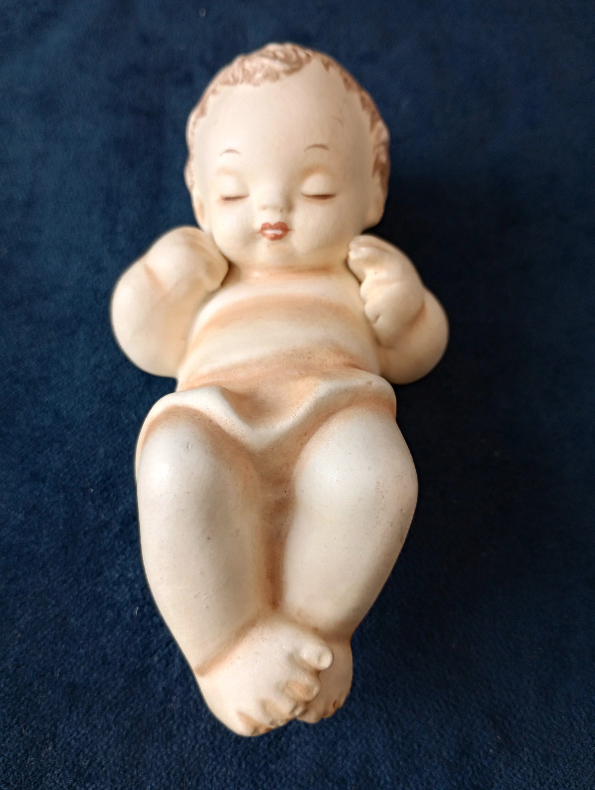 MJ Hummel 5″ Long Baby Jesus with Full Bee Western Germany 1950 – 1959 Ceramic