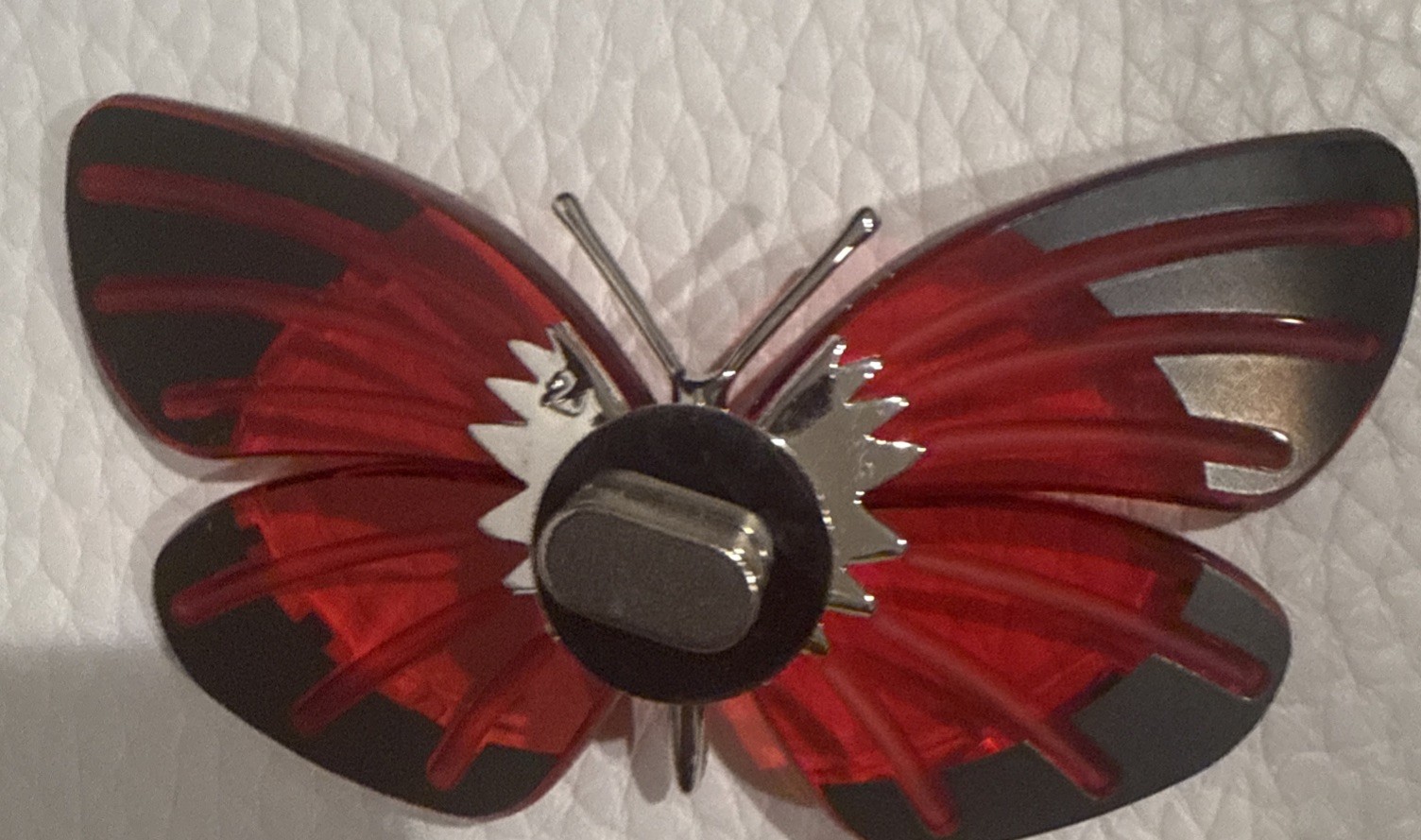 Swarovski Crystal Butterfly, Adena #622737, Light Siam 9601 NR 012 501.