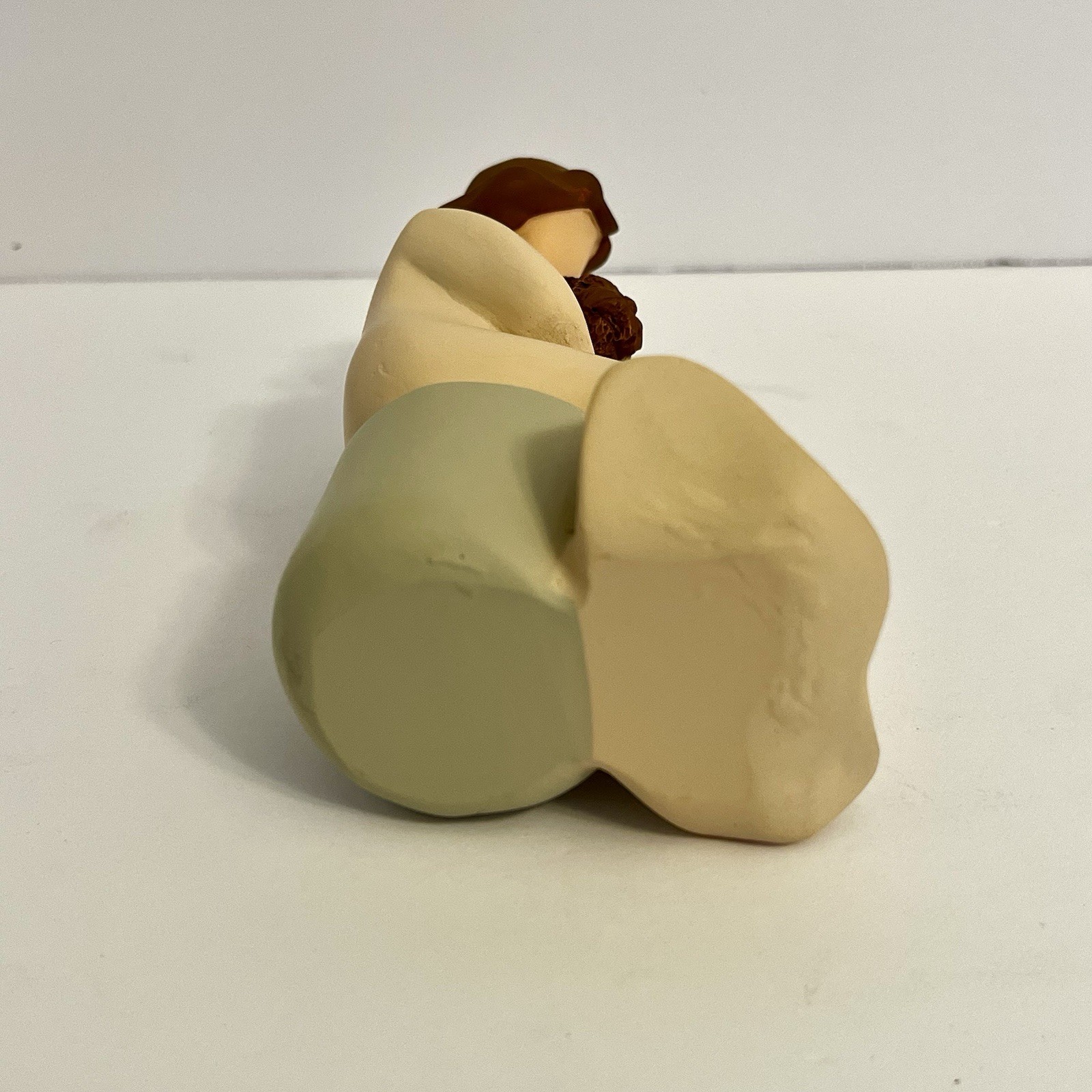 Loismery Lady With A Dog Figurine Keepsake – 5.5in Tall – Décor for dog lovers