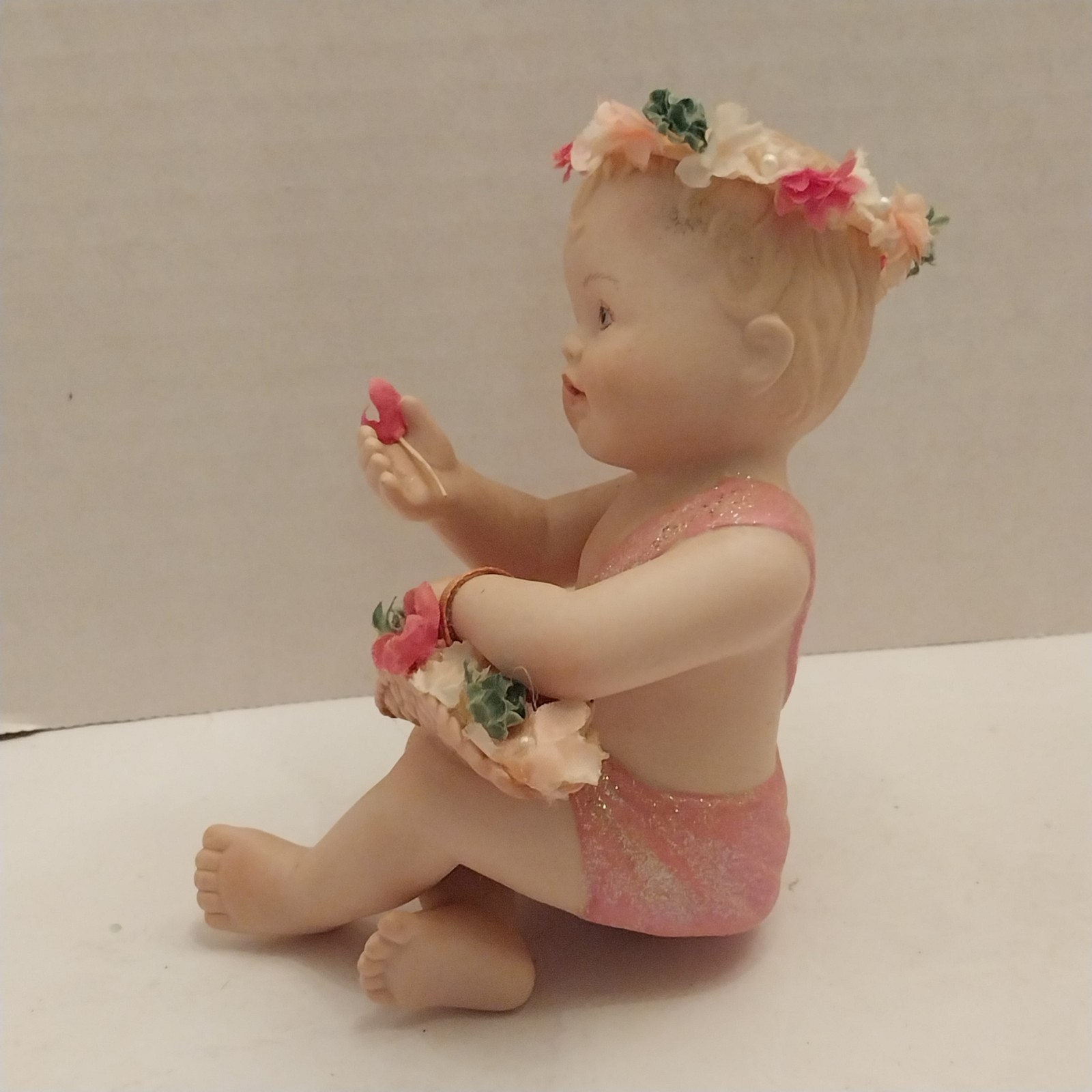 Beautiful Flower Basket Porcelain Angel Baby Phyllis Parkins Hamilton