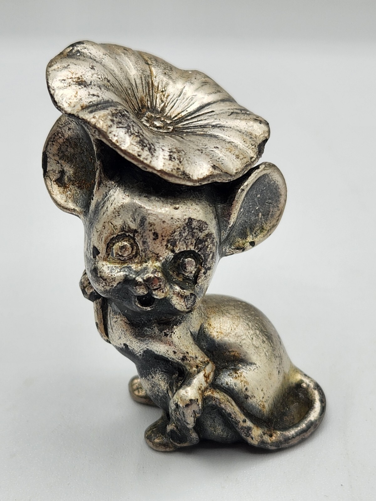 Miniature Mouse with Flower Figurine ~ Pewter Look ~ 2.5″