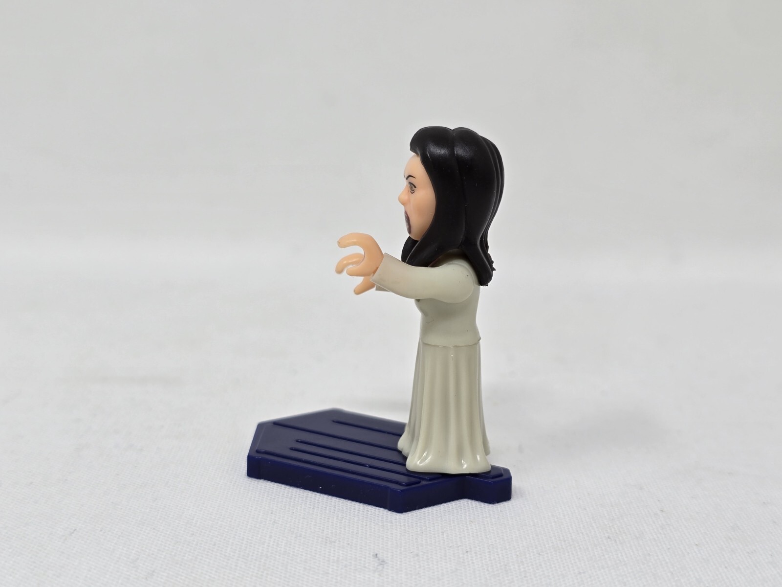 Character Building Doctor Who Micro-Figures Series 2 VAMPIRE 1.75″ Figure