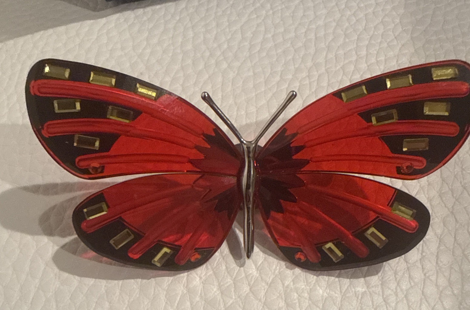 Swarovski Crystal Butterfly, Adena #622737, Light Siam 9601 NR 012 501.