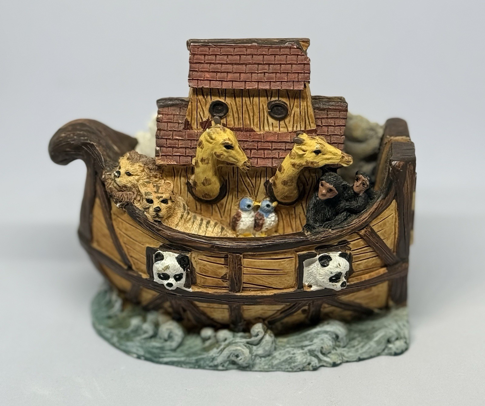VTG Noah’s Ark Hinged Resin Figurine – Trinket Box with Animals Inside 3.5″