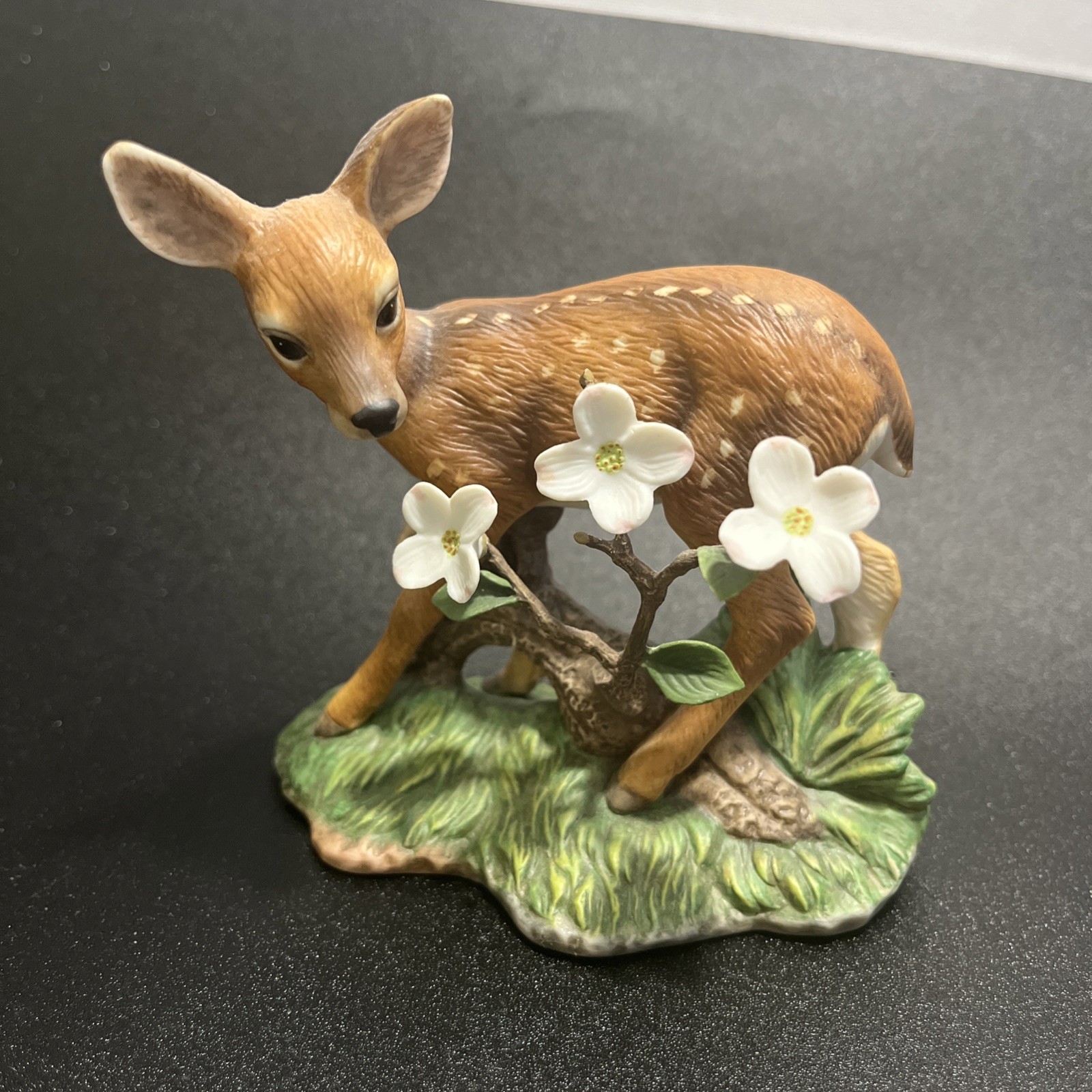 Lenox Figurine Woodland Animals White Tailed Deer Figurine Afternoon Splendor