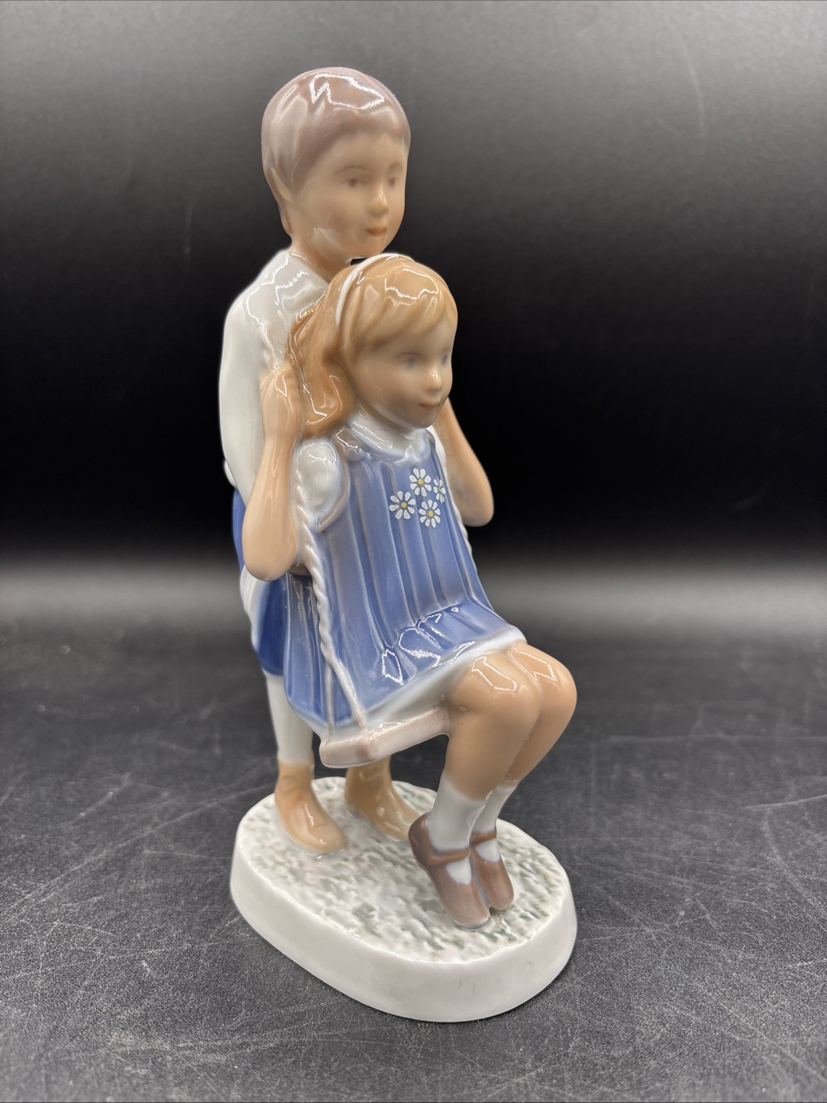 Bing & Grondahl A Joyful Flight Figurine Denmark Children’s Day 1986 EXCELLENT