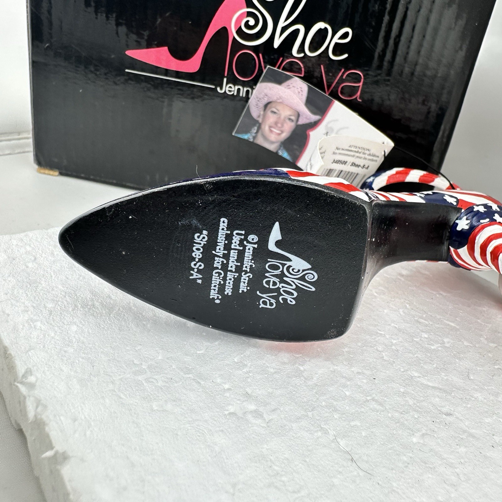 Shoe Love Ya Jennifer Strait Patriotic USA Flag Miniature Shoe Ornament Box