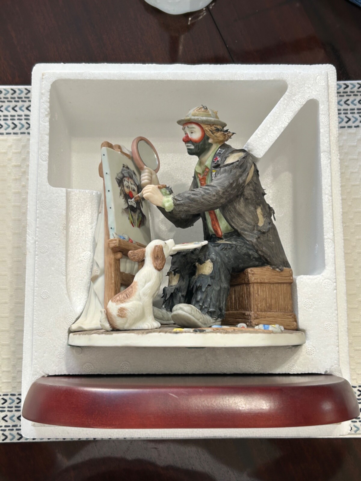 Emmett Kelly Jr. Signature Collection #9874 “Artist at Work” Original Packaging