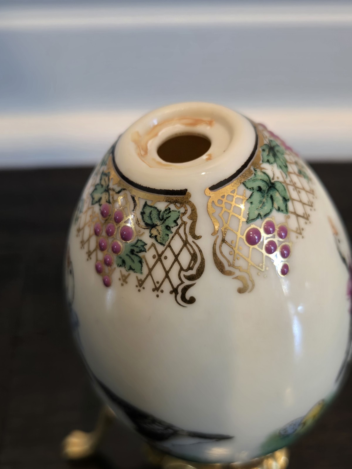 Lenox~China Treasures Collection~Goose Egg ~Brass Stand ~USA Made 1996 Easter