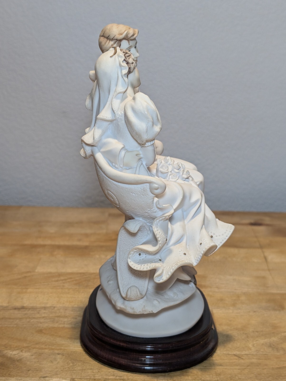 Giuseppe Armani Florence #0189F Bride And Groom In A Garden Wedding 9 1/2″